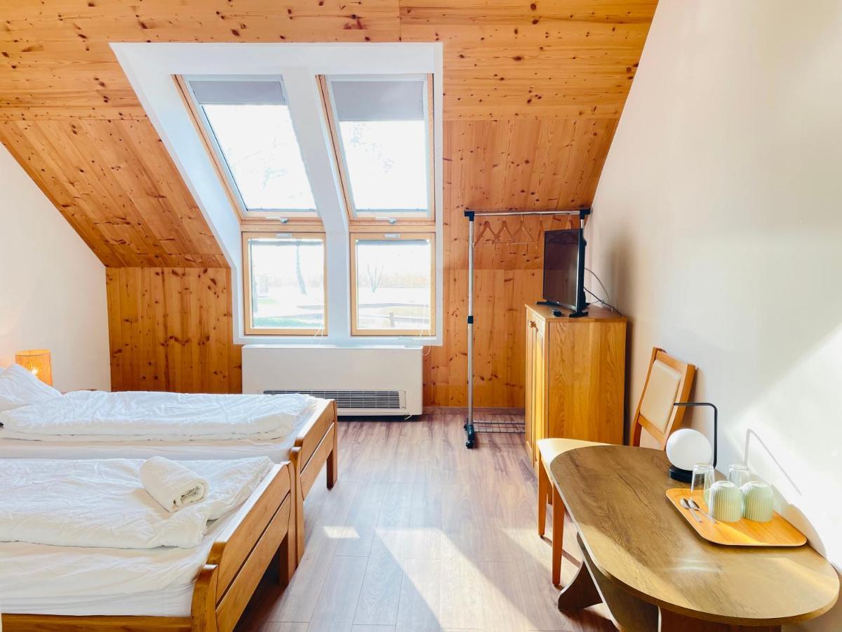 Fisher'S Deluxe Apartments 블로톤퓌레드 외부 사진