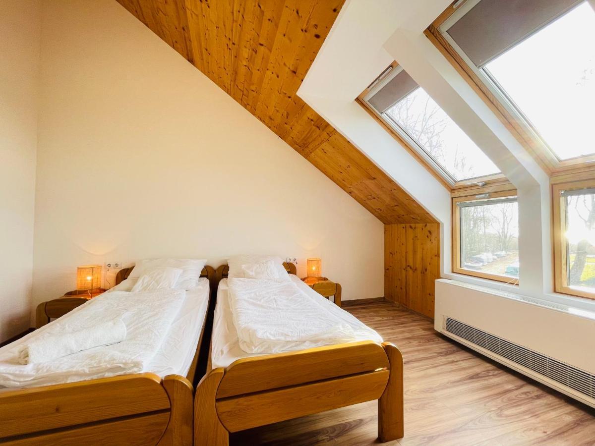 Fisher'S Deluxe Apartments 블로톤퓌레드 외부 사진